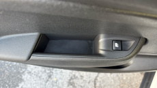 Vauxhall Crossland X 1.2T ecoTec [110] SE Nav 5dr [Start Stop] Petrol Hatchback